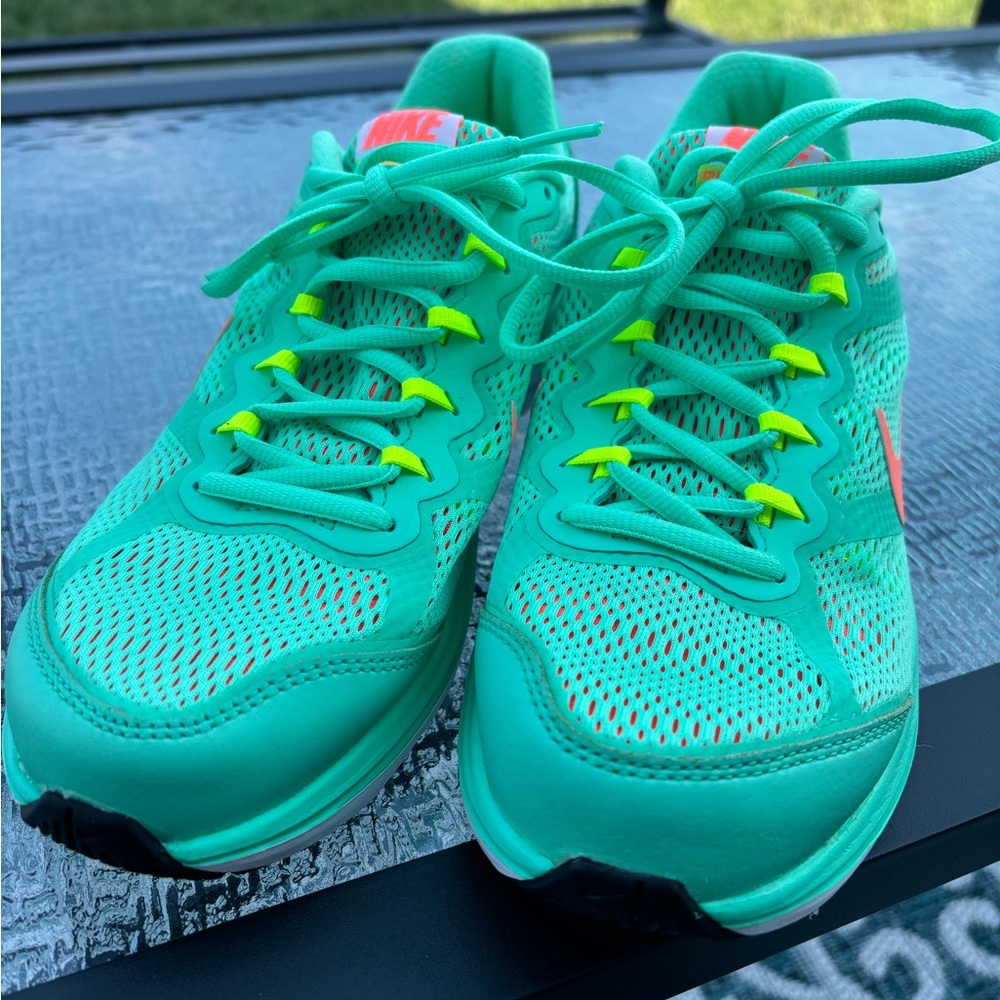 Women’s Nike Dual Fusion Run 3 Green Glow/Bright Mango-White-Volt - Picture 6 of 6